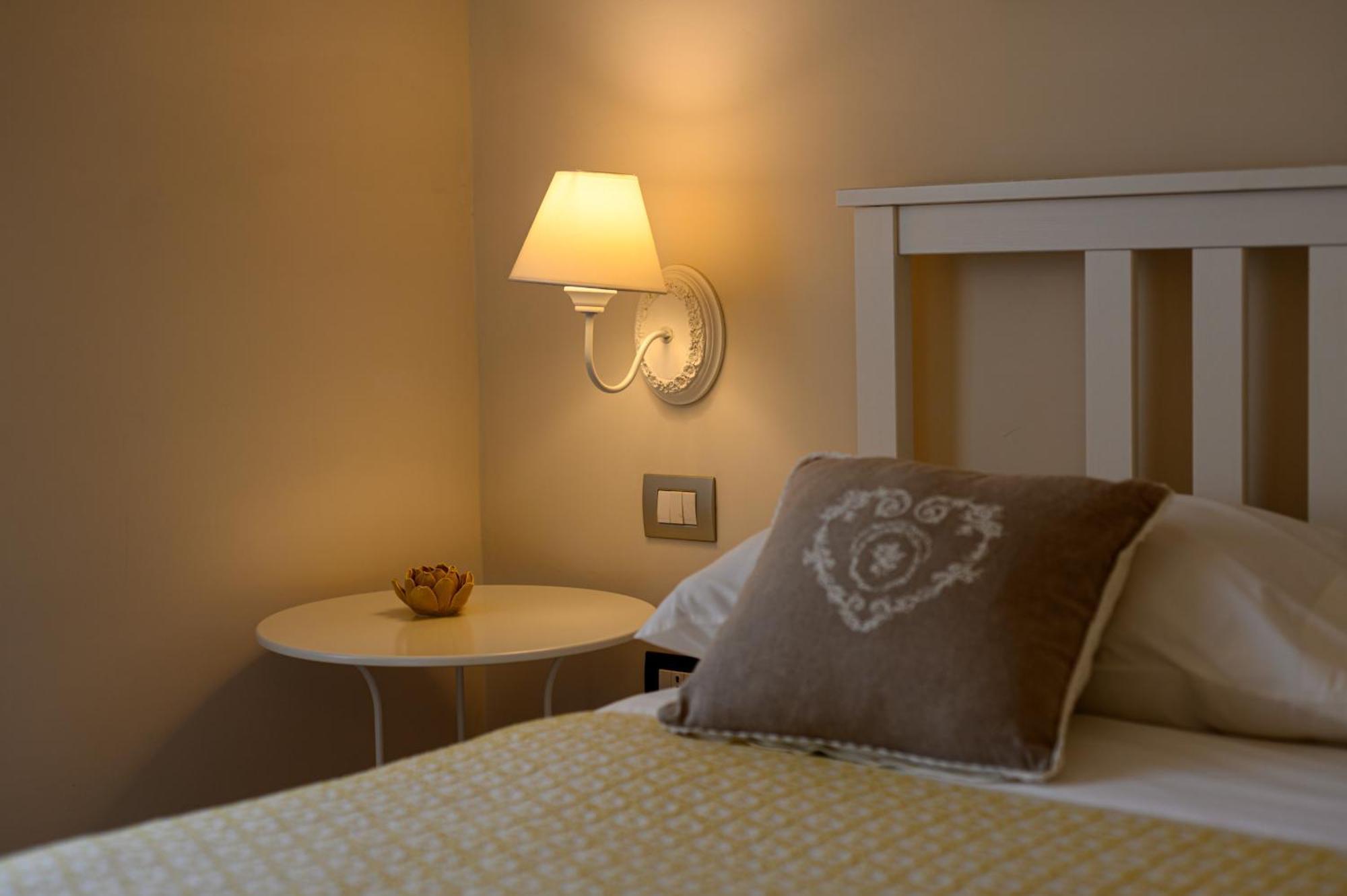Palazzo Gargano Hotel Prignano Cilento Kültér fotó